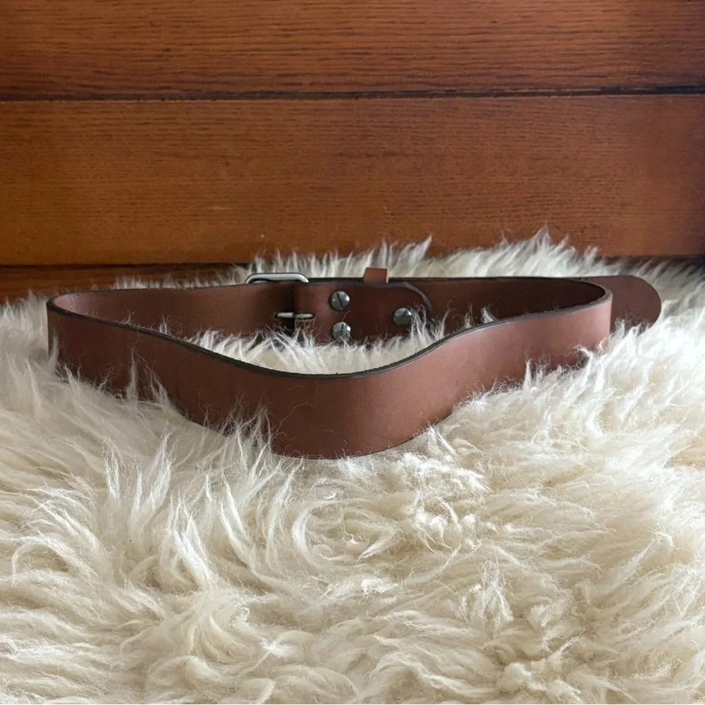 Basic Brown Leather Silver Buckle Unisex Belt